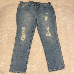 GAP Ripped Jeans Sexy Boyfriend Fit